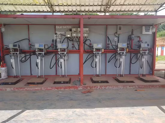 12kg秤、3kgLNGタンク、1000Lボンベ、家庭用ガス秤のサービスが充実。